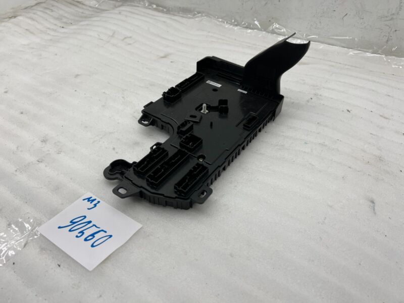 107867332L 2017-2023 Tesla Model 3 M3 Front Left Low Voltage Body Control Module Unit Assy