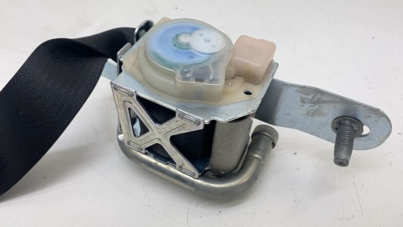 1079284 01 C 2016-2020 Tesla Model S Front Passenger Side 1st Row Seat Belt & Retractor Right