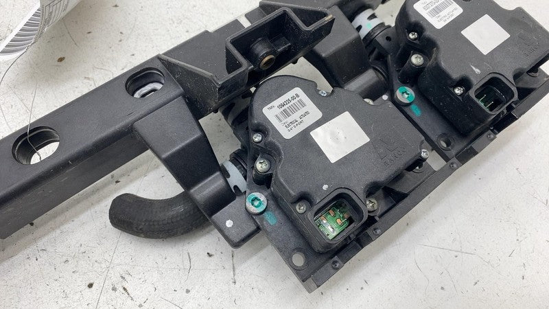 2016-2020 Tesla Model X MX Air Conditioning Radiator Fan Support Beam