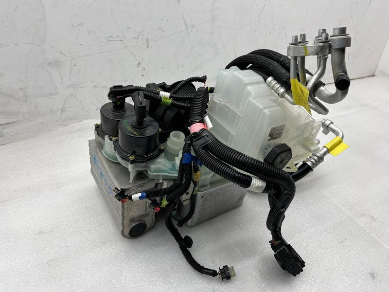 1506859 00 D ⭕2020-2023 Tesla Model Y Supermanifold Refrigerant Chiller LCC Coolant Reservoir