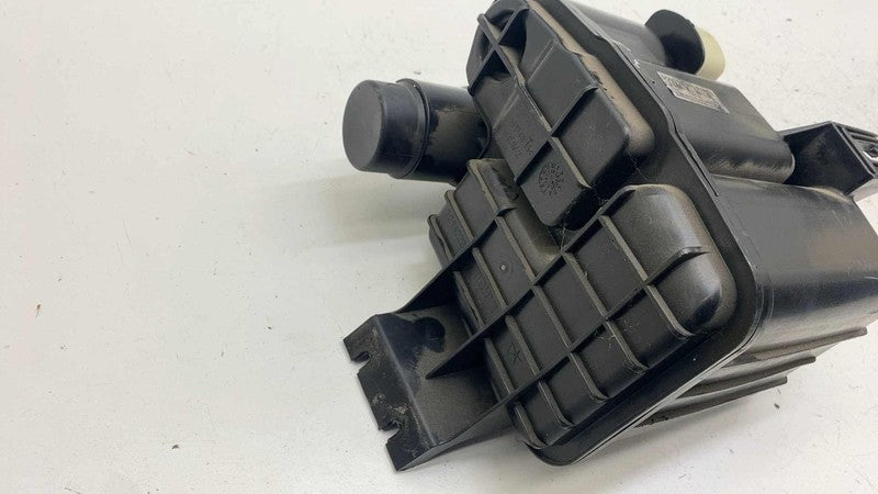 57009312AA ⭕ 2017-2025 Chrysler Pacifica Fuel Vapor Evaporator Charcoal Canister 57009312AA