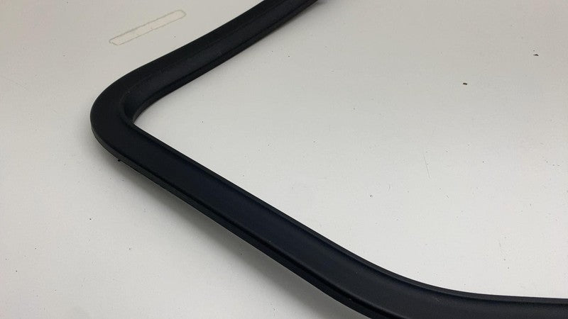 PT00001182-G ⭕ 2022-2024 Rivian R1T Front Right Side Door Interior Garnish Trim PT00001182-G