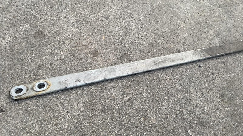 7401270 04 2018 2019 BMW 530e G30 Rear Body Torsion Bar Support Bracket Mount Bracket OEM