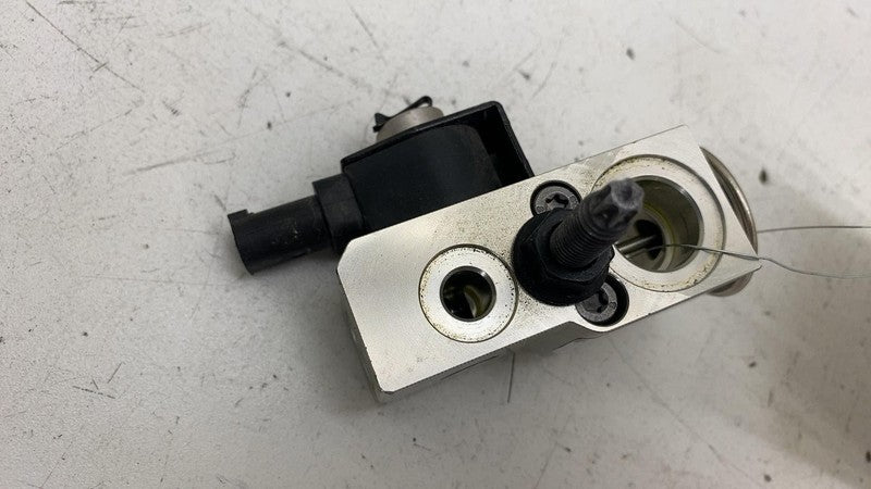110187800A 17-23 Model 3 Air Conditioner AC HVAC Heater Core Valve Tube Sensor 1101878-00-A