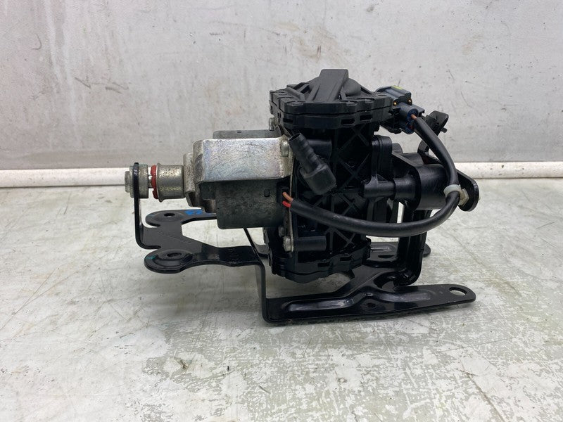 6006359 00 A ⭕2012-2015 Tesla Model S Brake Servo Booster Vacuum Pump & Isolator 6006359-00-A