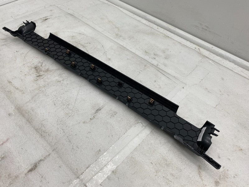 1105135 00 E ⭕ 2016-2020 Tesla Model X Right Spine Plastic Race Track Trim Panel 1105135-00-E