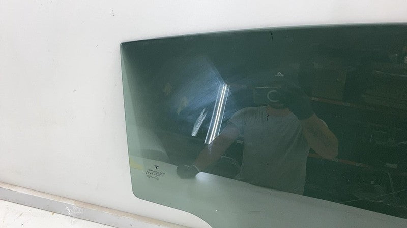 ⭕ 2020-2024 Tesla Model Y MY Rear Passenger Side Door Window Glass Rig