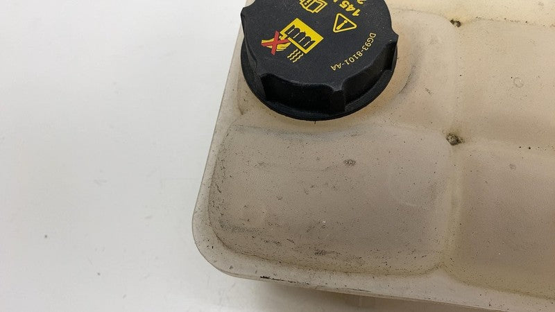 8V618K218AE 2013-2018 Ford C-Max Radiator Coolant Expansion Overflow Reservoir 8V61-8K218A-E
