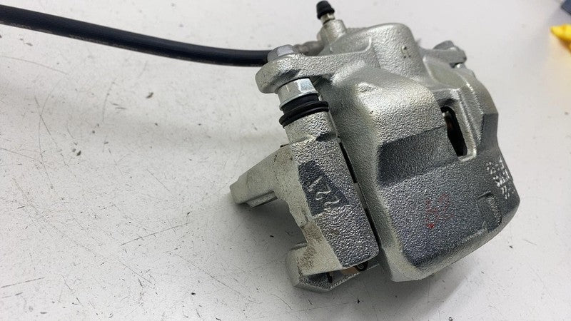 ⭕ 2020-2024 Toyota Prius Front Passenger Side Caliper w/ Brake Hose Line Right
