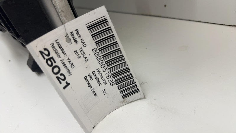110354500A ⭕ 17-20 Tesla Model 3 Front Radiator Cooling Fan Shroud Blade Motor 1103545-00-A