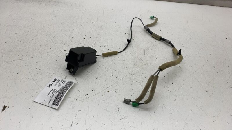 86321SJ640 2019-2021 Subaru Forester Antenna Receiver w/ Wiring Harness 86321SJ640 OEM