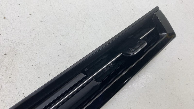 97401CV000 2022-2024 Kia EV6 Dash Dashboard Center & Right Side A/C Air Vent Grille Panel