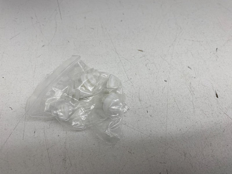 ⭕ 2016-2023 Tesla Model X Front Right Fender Flare Garnish Molding 183