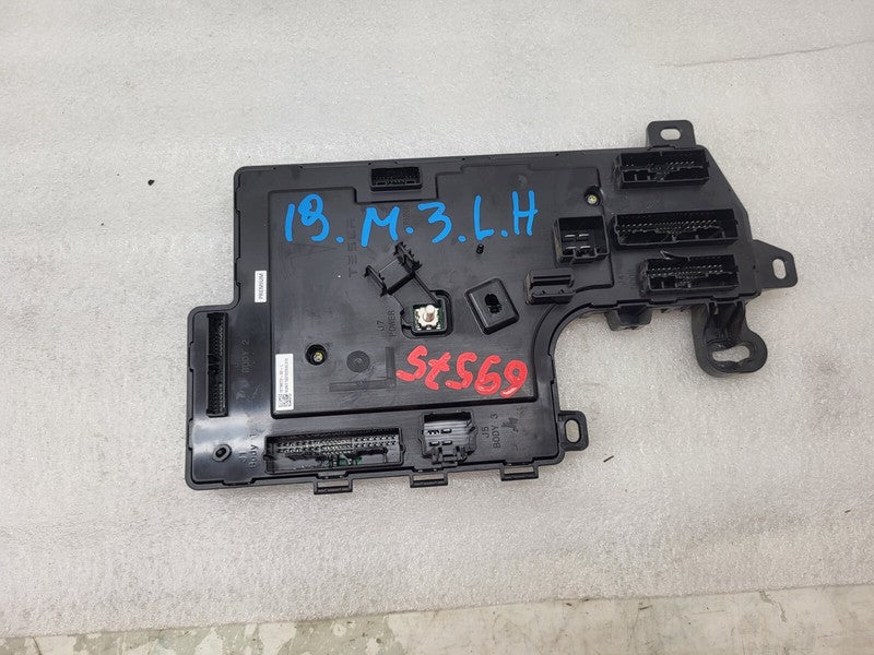 ⭕ 17-23 Model 3 Front Left ECM Low Voltage Controller Unit Module 1078