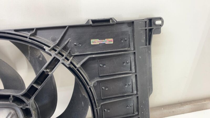 864194802 ⭕ 2014-2020 BMW i3 Hybrid Engine Cooling Radiator Fan Assembly OEM 8641948-02