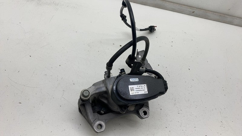⭕ 2020-2024 Tesla Model Y Rear Left Caliper w/ Brake Line Hose BASE 10