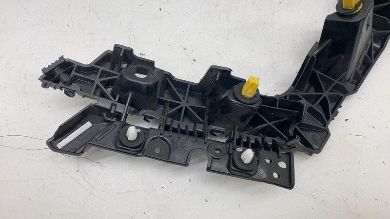 ⭕ 2022 2023 Kia EV6 Electric GT Line Rear Driver Side Bumper Mount Bracket Left