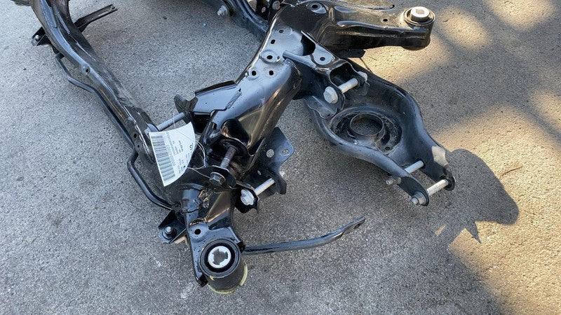 1044575-00-B ⭕ 2017-2023 Tesla Model 3 Rear Subframe Cradle Crossmember Assembly 1044575-00-B