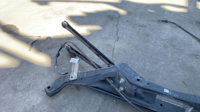 2011-2016 Mini Cooper Contrymn Suspension Subframe Frame Cradle Crossmember OEM
