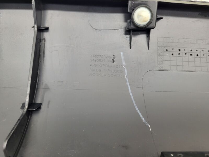 1497740-00-B 2020-2023 Tesla Model Y Driver Side Skirt Rocker Panel Molding Trim Cover Left
