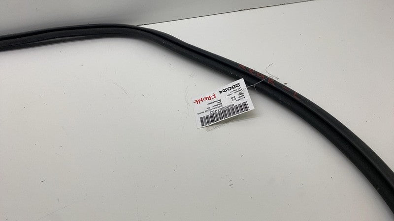⭕ 2022-2024 Rivian R1T R1S Front Driver Side Door Weatherstrip Rubber Seal Left