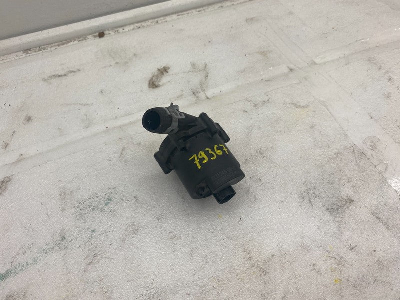 103534800G 2016-2020 Tesla Model S X Cooling System Auxiliary Water Coolant Pump FWD Assy