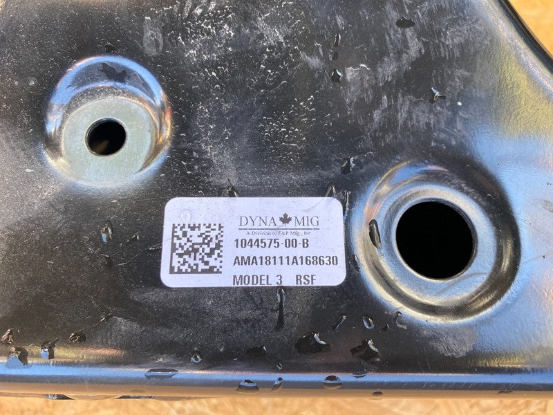 104457500B ⭕ 2017-2023 Tesla Model 3 M3 Rear Subframe Cradle Crossmember Assembly OEM