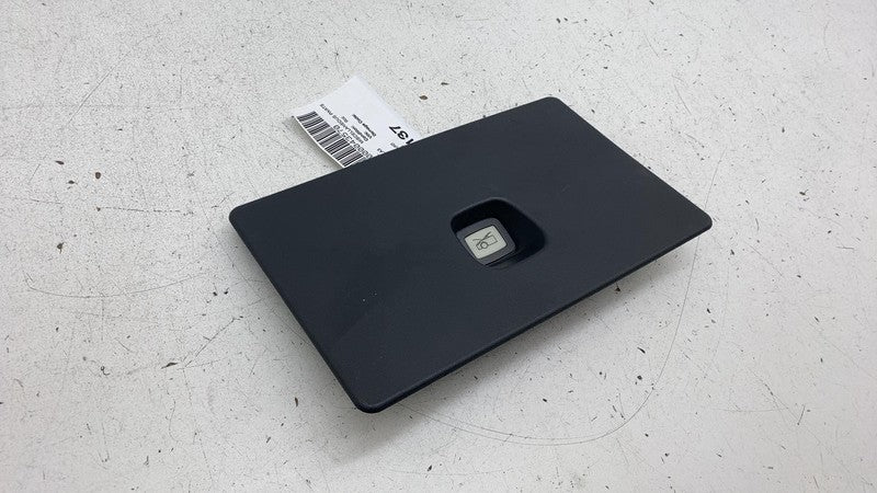 ⭕ 2020-2023 Tesla Model Y Frunk Access Panel & Child Safety Switch 149
