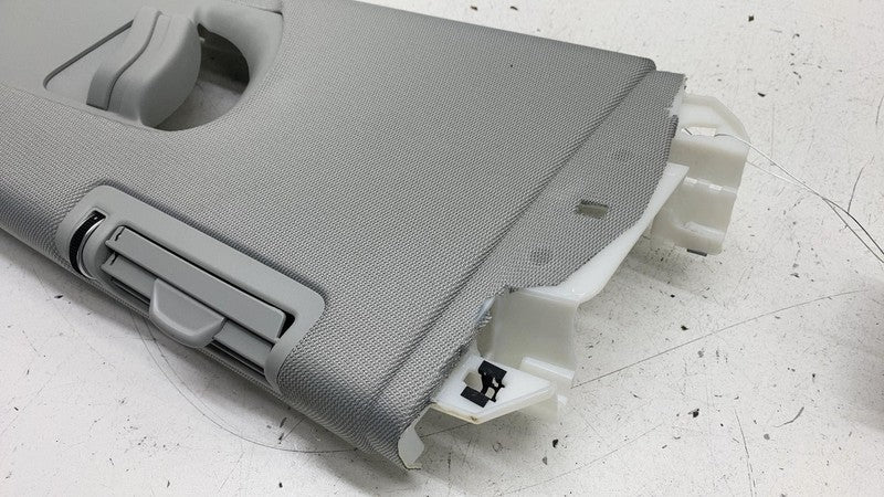 4KE867243B 19-23 Audi E-Tron Left Upper B-Pillar Trim Panel Cover w/ Vent Grille 4KE867243B