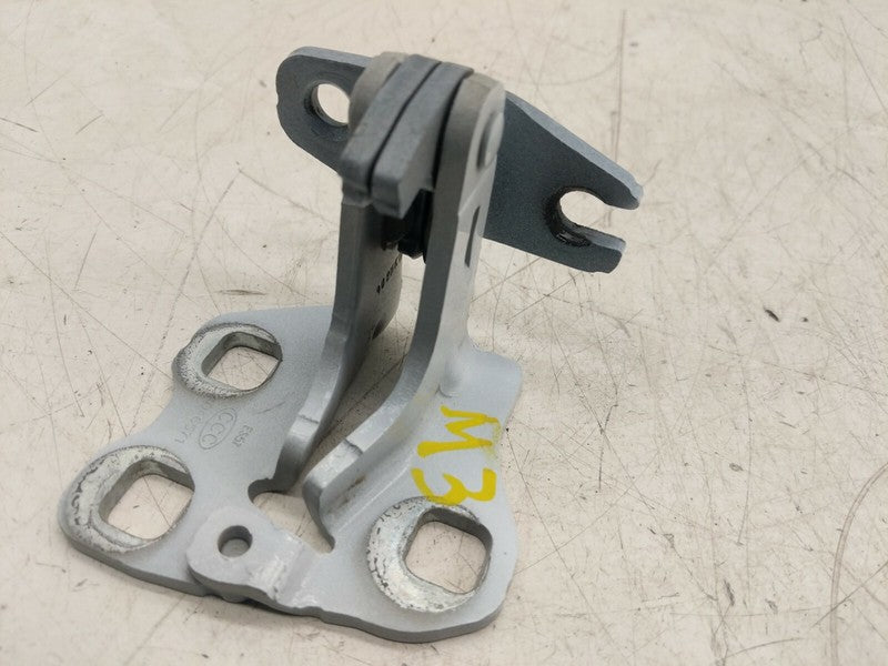 A046571 ⭕ 2017-2022 Tesla Model 3 Front Passenger Side Lower Door Hinge Right RH A046571
