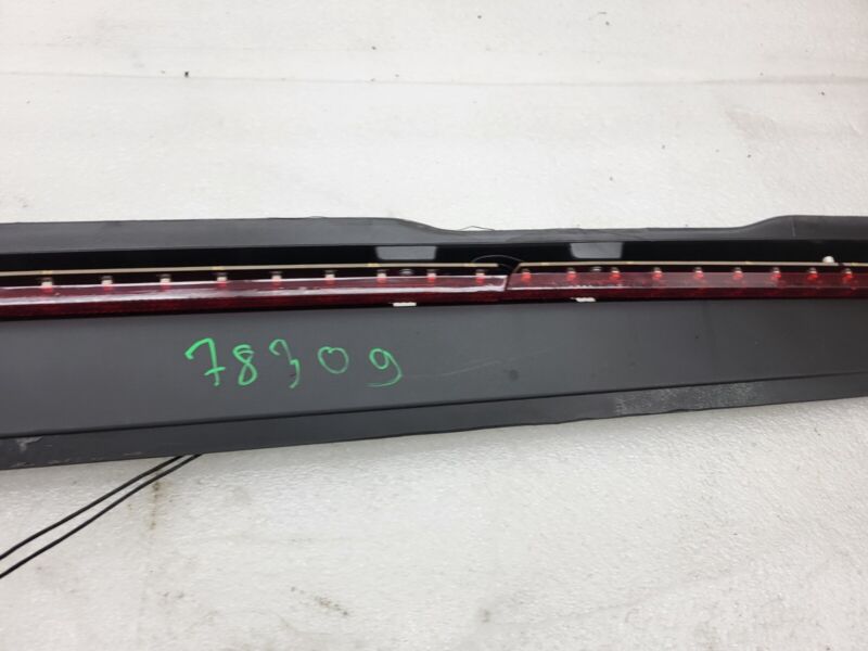 2012-2015 Tesla Model S Rear Center High Mounted Stop Light Third 3rd Brake Assy