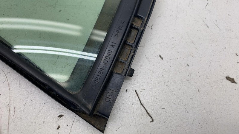 ⭕ 23-25 Toyota Prius Rear Driver Side Door Fixed Window Glass Left 681