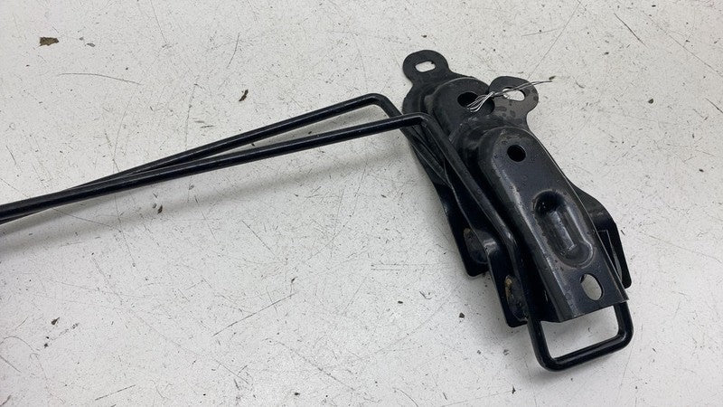 73705-47090 ⭕ 23-25 Toyota Prius Rear Left & Right Child Seat Restraint Anchor Plate Bracket