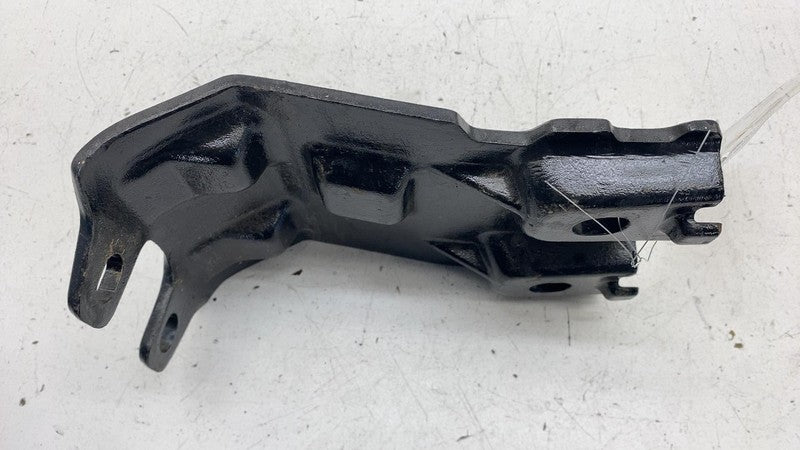 PT00062698C ⭕ 22-25 Rivian R1S Front Left Wheelhouse Body Support Frame Bracket PT00062698-C