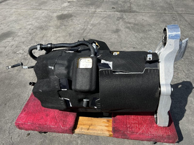 ⭕ 14-18 Model X S Front Drive Unit Electric Engine Motor Inverter 1035