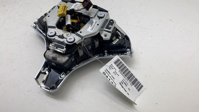 101426501B 2012-2015 Tesla Model S Steering Wheel Airbag Module w/ Retainer Plate Bracket