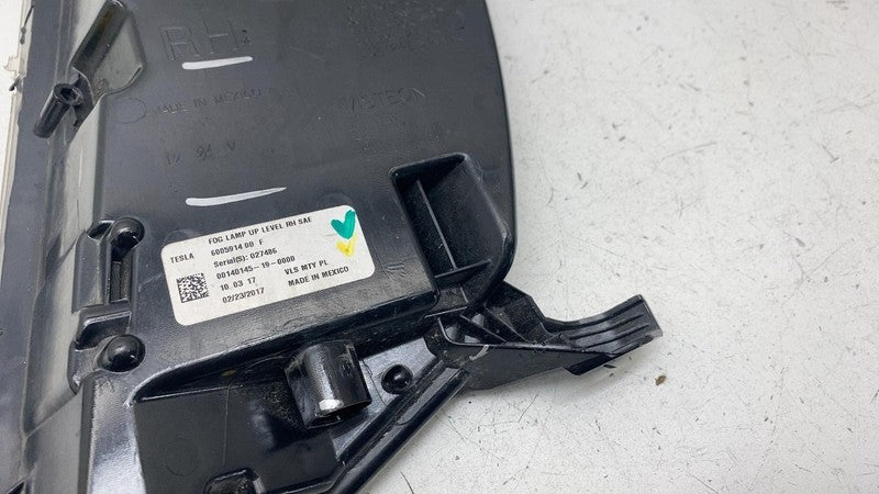 ⭕ 2012-2020 Tesla Model S Front LED Fog Light Cornering Lamp Right 600