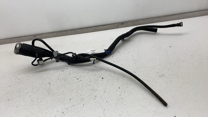 ⭕ 2017-2023 Chrysler Pacifica Fuel Filter Tube Pipe Line Assembly 6829