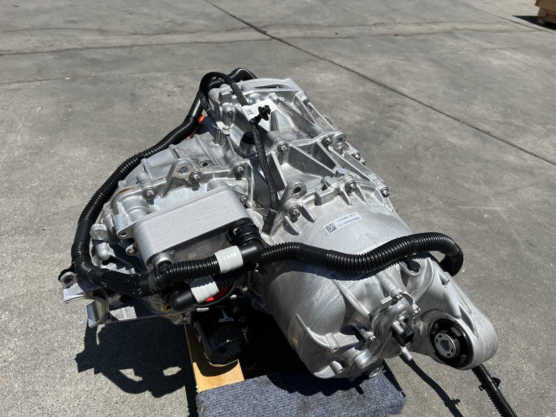 1109000-00-D 2017-2020 Tesla Model 3 Rear Drive Unit Engine Motor Assembly 1120980-00-F