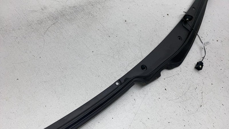 104159400D 2016-2023 Tesla Model X Rear Right Trunk Liftgate Door Pinch Sensor 1041594-00-D