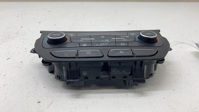 HM5T 18C612 AB 2017 2018 Ford C-Max AC Heat Temperature Control Unit Assembly HM5T-18C612-AB