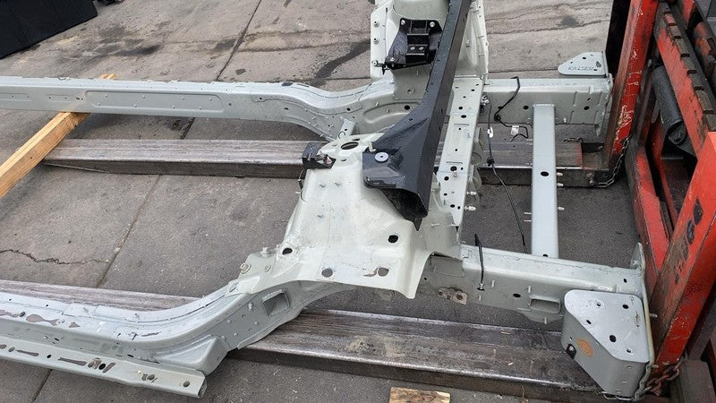 PT00031673D ⭕22-24 Rivian R1T R1S Chassis Main Suspension Body Frame Substructure