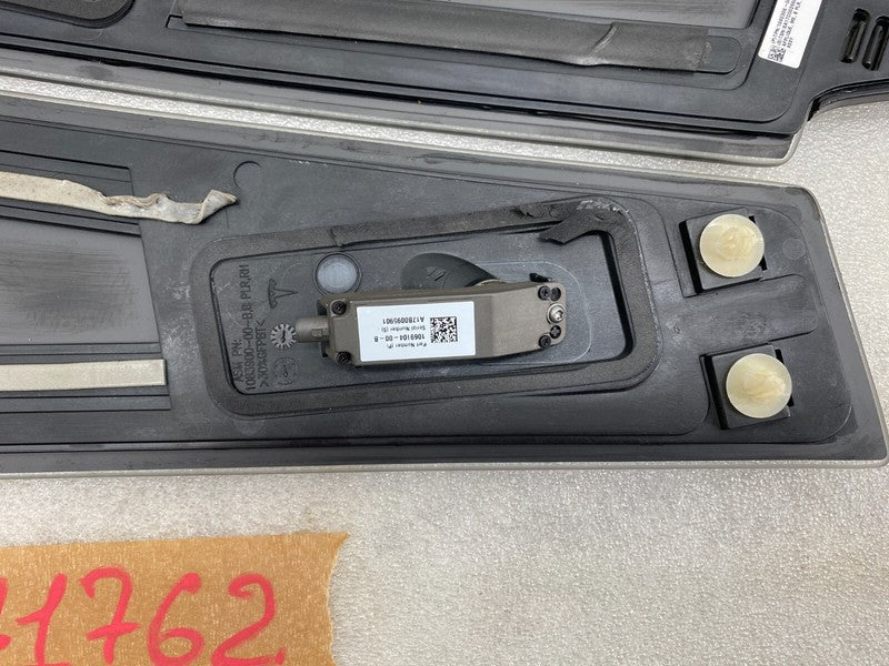 108389900B ⭕ 16-20 Tesla Model S Left & Right B-Pillar Glass Applique & Camera 1092307-00-B