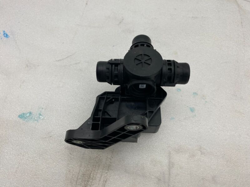 1593942-50-A 2021 2022 2023 Tesla Model S X 3-Way Coolant Valve Actuator Assembly 159394250A