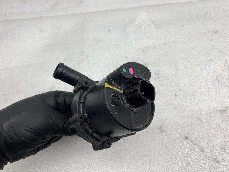 1035348 00 F 2016-2020 Tesla Model S X Front Auxilliary Electric Cooling System Coolant Pump