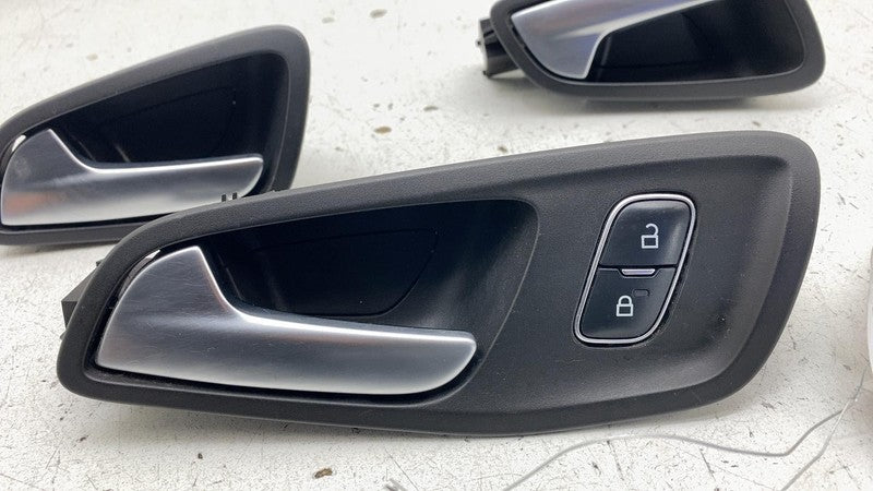 2013 2014 2015 2016 2017 2018 Ford C-Max Front Set of 4 Door Interior