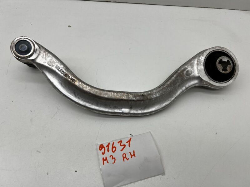 2017-2018 Tesla Model 3 Front Right Lower Suspension Control Arm Compliance Link