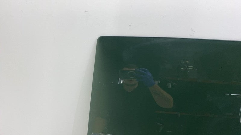 E4 43R-000186 ⭕ 2021-2024 Chrysler Pacifica Rear Driver Side Door Window Glass Left 43R-000186