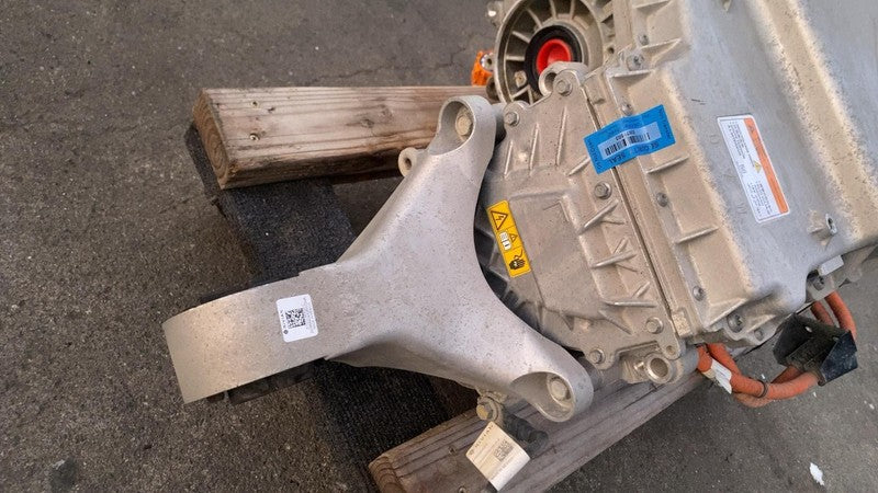 ⭕ 22-24 Rivian EDV 700 R1T R1S Engine Front Drive Unit Quad Motor PT00