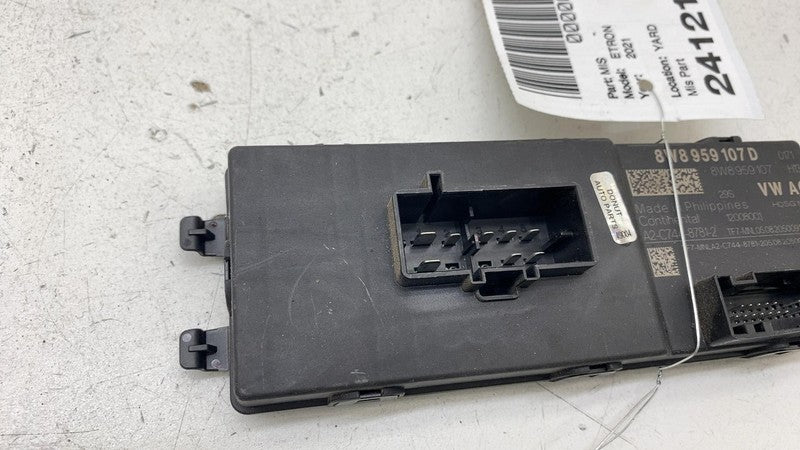 8W8959107D 19-23 Audi E-Tron Tailgate Liftgate Back Door Computer Control Module 8W8959107D